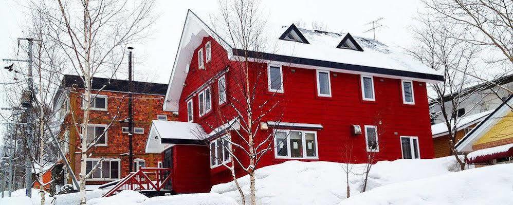The Red Ski House Kutchan Exterior photo